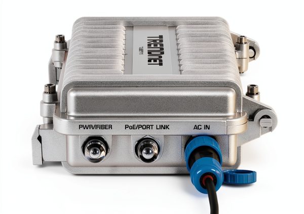 10G SFP+ to PoE++ Media Converter TRENDnet TI-OBF711 95W Rugged IP67-4